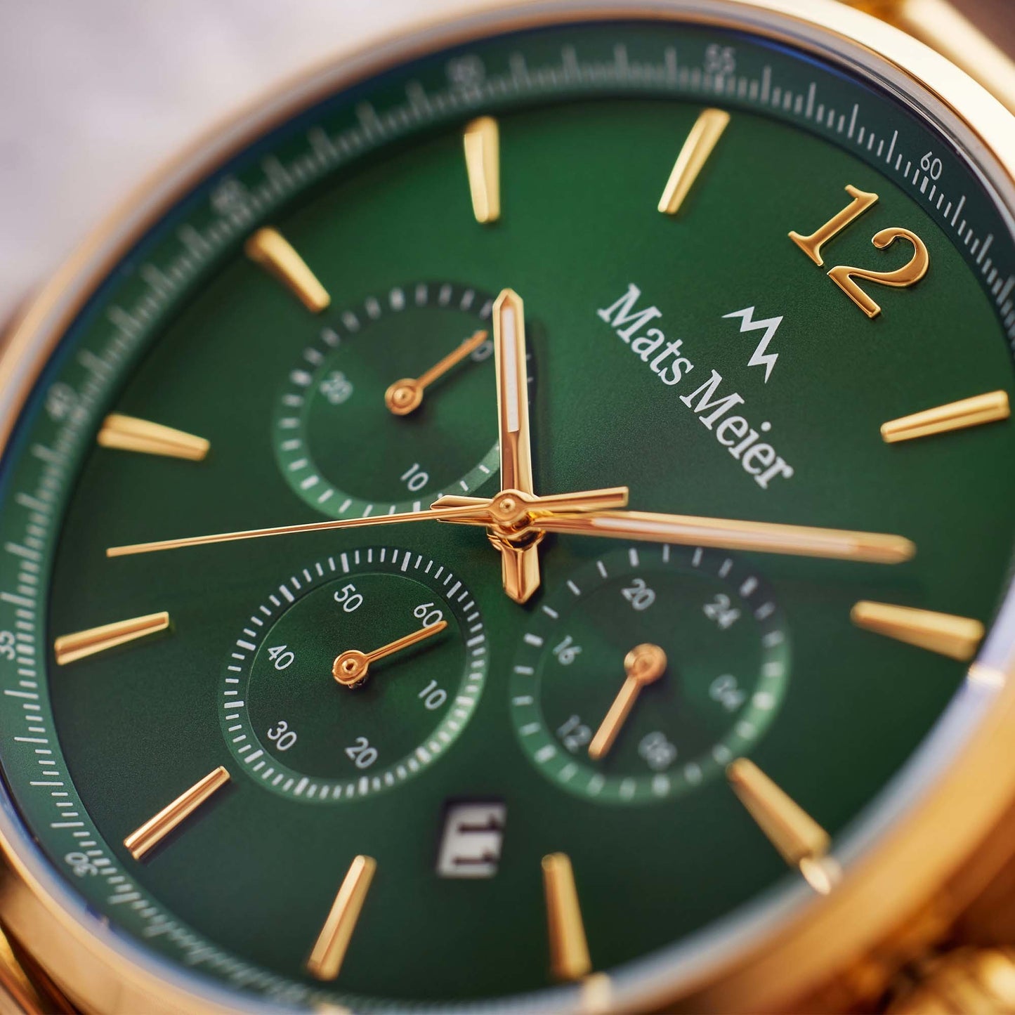 Grand Cornier montre chronographe vert / maille couleur or