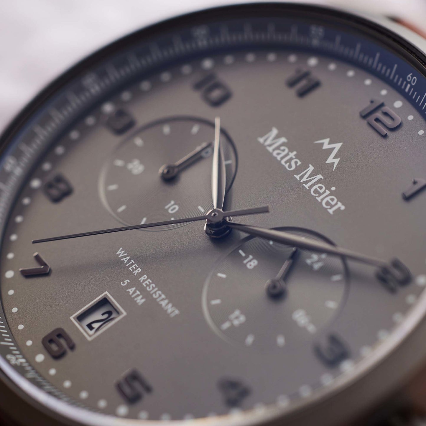 Mont Vélan chronograaf herenhorloge bruin en grijs